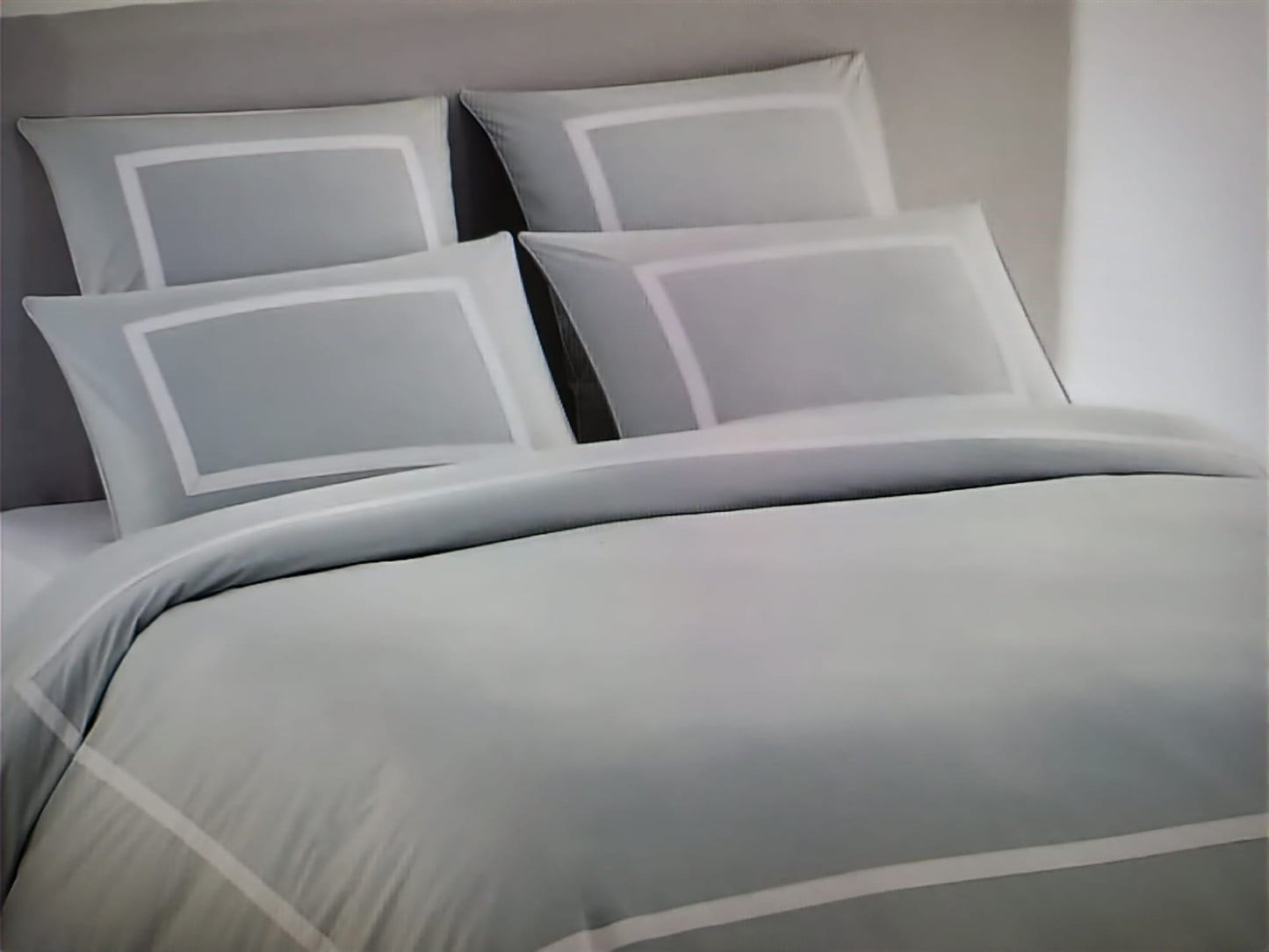 Completo letto in raso di percalle