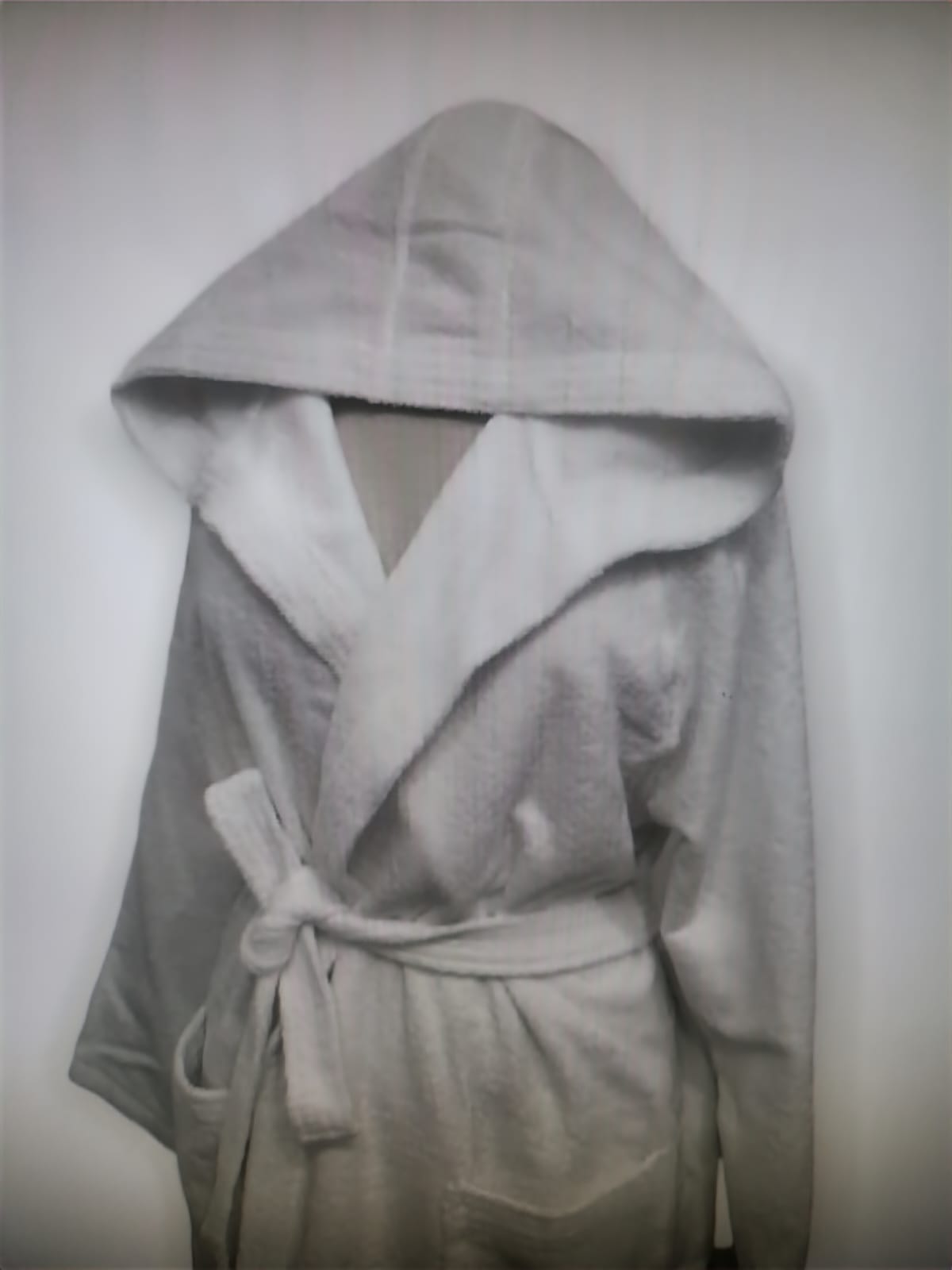 Accappatoio con cappuccio in cotone 600 fili