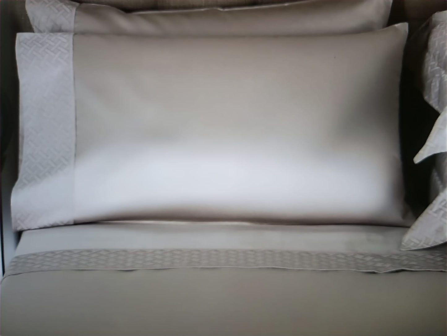 Cotton satin bed set